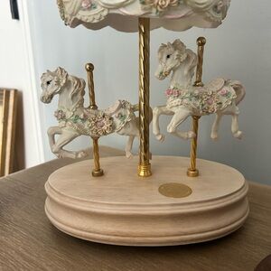San Francisco Music Box Company elegant Carousel Horse Music Box